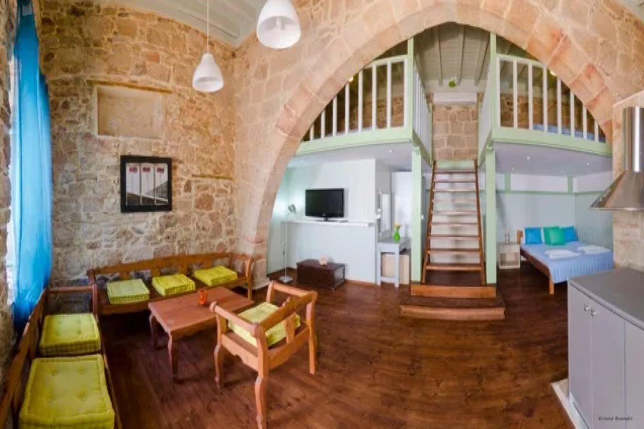 Xenones Lindos Aparthotel Kültér fotó